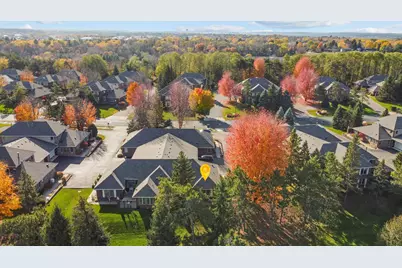 1603 Hunter Hill Road, Hudson, WI 54016 - Photo 4