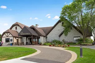 2628 Town Lake Dr, Woodbury, MN 55125 - Photo 48