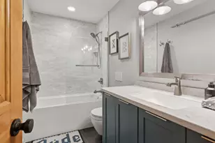 2628 Town Lake Dr, Woodbury, MN 55125 - Photo 26