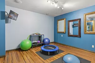 2628 Town Lake Dr, Woodbury, MN 55125 - Photo 34