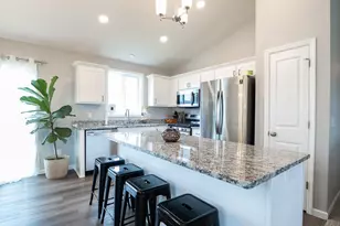 9234 25th St NE, Saint Michael, MN 55376 - Photo 2