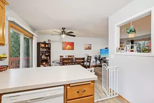 38456 Coventry Dr, North Branch, MN 55056 - Photo 16