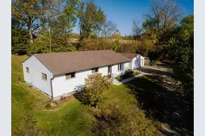 4303 Sunnyside Drive, La Crosse, WI 54601 - Photo 1