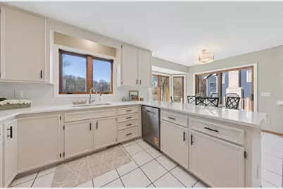 1363 Chatterton Road, Eagan, MN 55123 - Photo 18