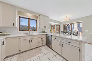 1363 Chatterton Rd, Eagan, MN 55123 - Photo 18
