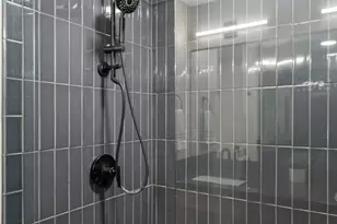 1240 2nd Street S, Minneapolis, MN 55415 - Photo 38