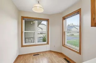 700 Leroy Ln, River Falls, WI 54022 - Photo 10