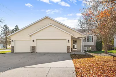 875 18th Street SE, Owatonna, MN 55060 - Photo 2