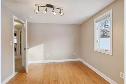 309 Sunset Drive S, Minnetonka, MN 55305 - Photo 10