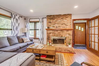 3807 Hubbard Avenue N, Robbinsdale, MN 55422 - Photo 8