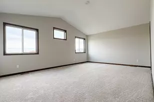 4629 8th St NE, Saint Cloud, MN 56304 - Photo 8