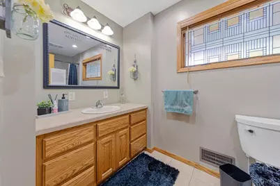 710 Upper Johnson Circle, Saint Peter, MN 56082 - Photo 18