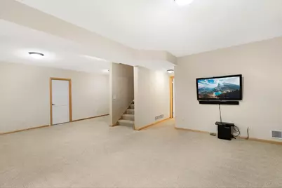 9007 Meadow Place, Savage, MN 55378 - Photo 34