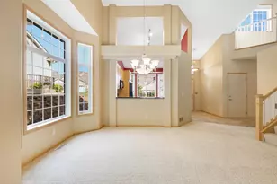 9007 Meadow Pl, Savage, MN 55378 - Photo 12