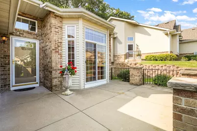 9007 Meadow Place, Savage, MN 55378 - Photo 4