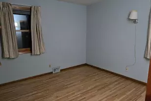 8214 32nd Pl N, Crystal, MN 55427 - Photo 8