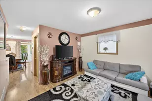 644 Dale St N, Saint Paul, MN 55103 - Photo 20