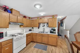 644 Dale St N, Saint Paul, MN 55103 - Photo 12