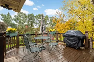 1105 W 158th St, Burnsville, MN 55306 - Photo 10