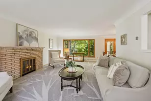 245 Ashley Rd, Hopkins, MN 55343 - Photo 10