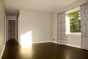 151 Mt Vernon Ave, Maplewood, MN 55117 - Photo 8