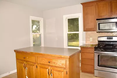 151 Mount Vernon Avenue, Maplewood, MN 55117 - Photo 6