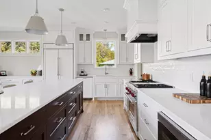 631 Callahan Pl, Mendota Heights, MN 55118 - Photo 18