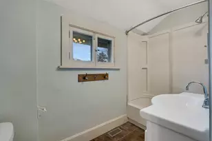 1178 W Broadway St, Winona, MN 55987 - Photo 14