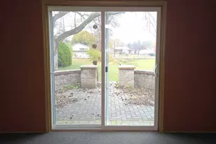 219 Fairmont Ave, Sherburn, MN 56171 - Photo 10