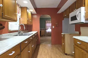 219 Fairmont Ave, Sherburn, MN 56171 - Photo 8