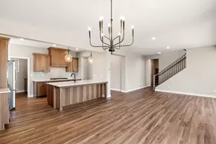 17925 Hidden Creek Trl, Lakeville, MN 55044 - Photo 16