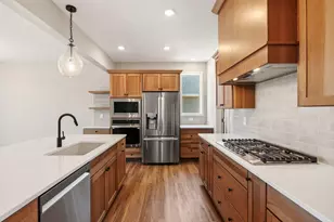 17925 Hidden Creek Trl, Lakeville, MN 55044 - Photo 22