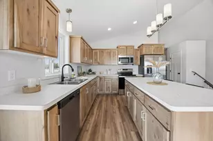 1024 26th St Loop, Sartell, MN 56377 - Photo 10