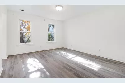 585 Sherburne Avenue, Saint Paul, MN 55103 - Photo 12