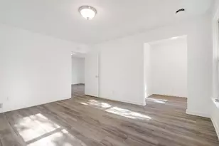 585 Sherburne Ave, Saint Paul, MN 55103 - Photo 14