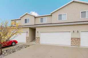 4281 Estate Dr S, Fargo, ND 58104 - Photo 2