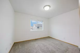 4281 Estate Dr S, Fargo, ND 58104 - Photo 22