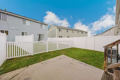 4281 Estate Drive S, Fargo, ND 58104 - Photo 34