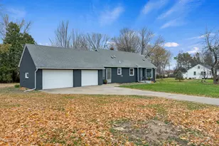 7650 Stillwater Way N, Oakdale, MN 55128 - Photo 1