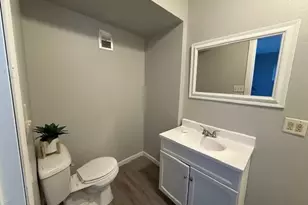 1810 1st Ave SE, Austin, MN 55912 - Photo 10