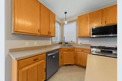 563 Summit Avenue, Dundas, MN 55019 - Photo 18
