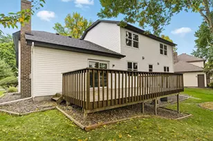 4635 Shenandoah Ln N, Plymouth, MN 55446 - Photo 6