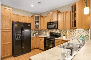 9606 Scott Circle N, Brooklyn Park, MN 55443 - Photo 10