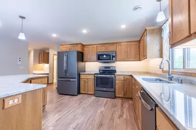 932 Oak Pond Court, Sartell, MN 56377 - Photo 8