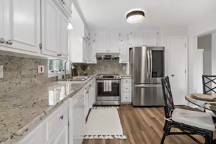 1353 Wood Duck Trail, Shakopee, MN 55379 - Photo 12
