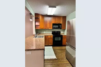 10511 Cedar Lake Road #218, Minnetonka, MN 55305 - Photo 4