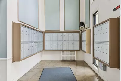 10501 Cedar Lake Road #206, Minnetonka, MN 55305 - Photo 26