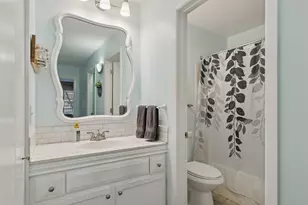 10501 Cedar Lake Rd, Minnetonka, MN 55305 - Photo 20