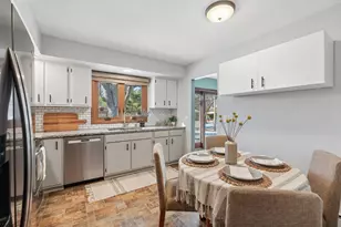 11416 River Hills Dr, Burnsville, MN 55337 - Photo 10