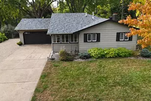 11416 River Hills Dr, Burnsville, MN 55337 - Photo 38